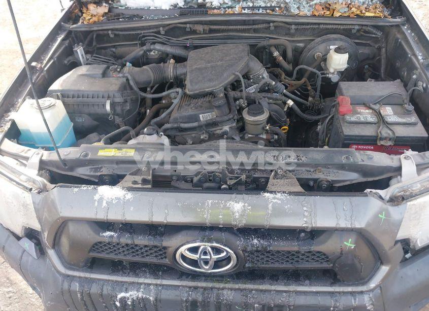 Photo 10 of 2013 Toyota Tacoma (VIN 5TFTX4CN4DX021793)