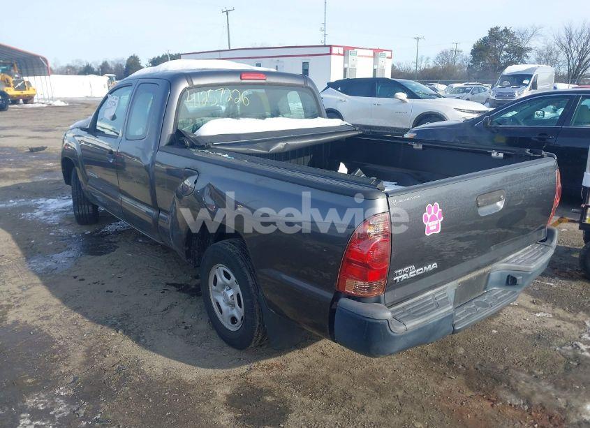 Photo 3 of 2013 Toyota Tacoma (VIN 5TFTX4CN4DX021793)