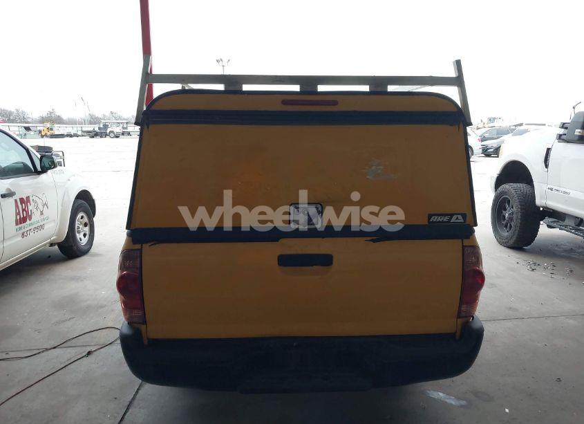 Photo 16 of 2015 Toyota Tacoma BASE (M5) (VIN 5TFTX4CN4FX054750)