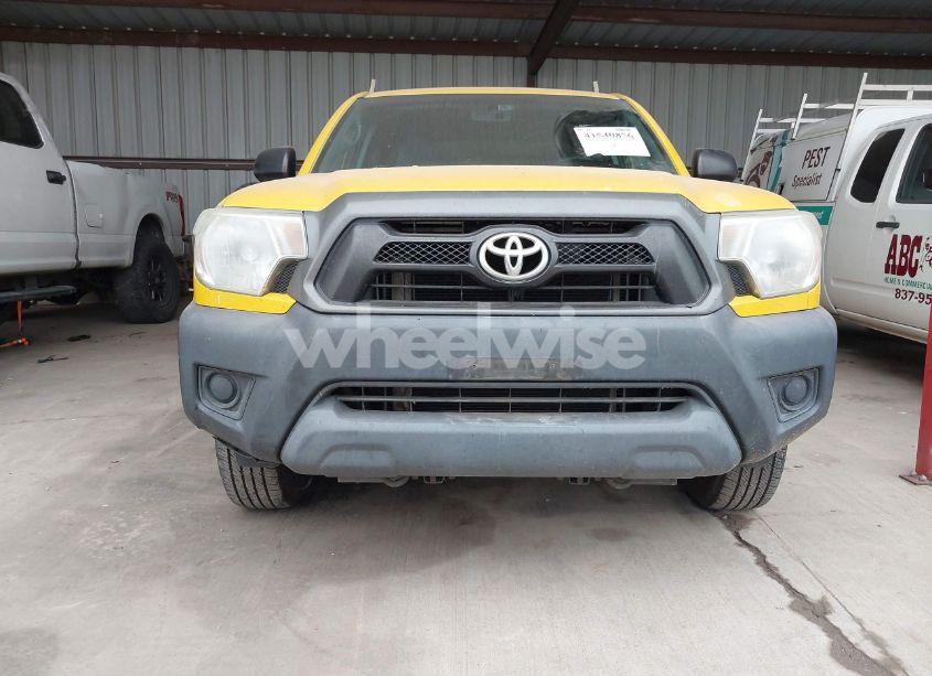 Photo 18 of 2015 Toyota Tacoma BASE (M5) (VIN 5TFTX4CN4FX054750)