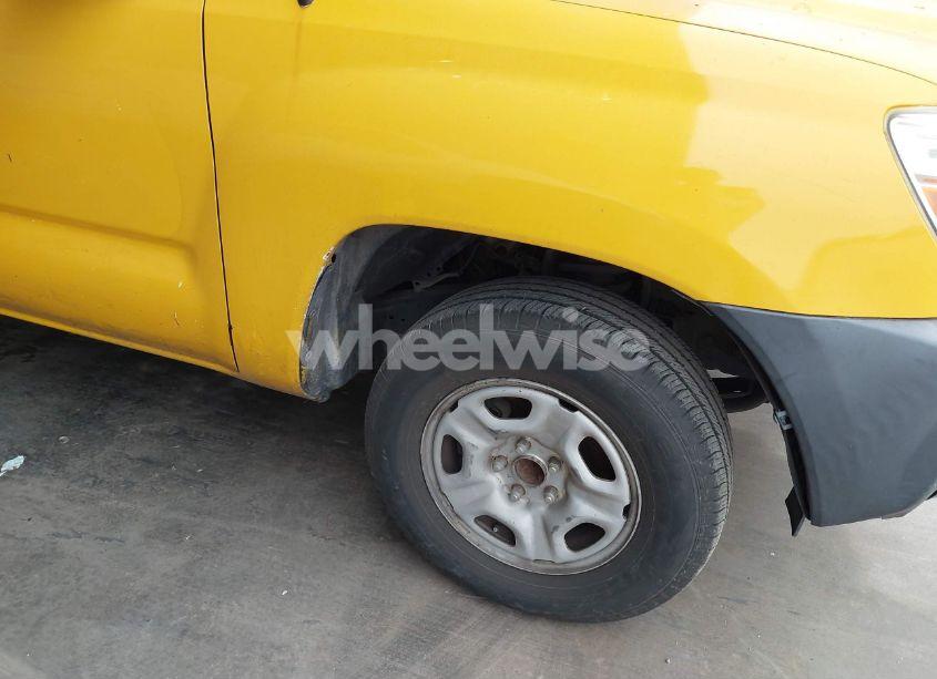 Photo 19 of 2015 Toyota Tacoma BASE (M5) (VIN 5TFTX4CN4FX054750)