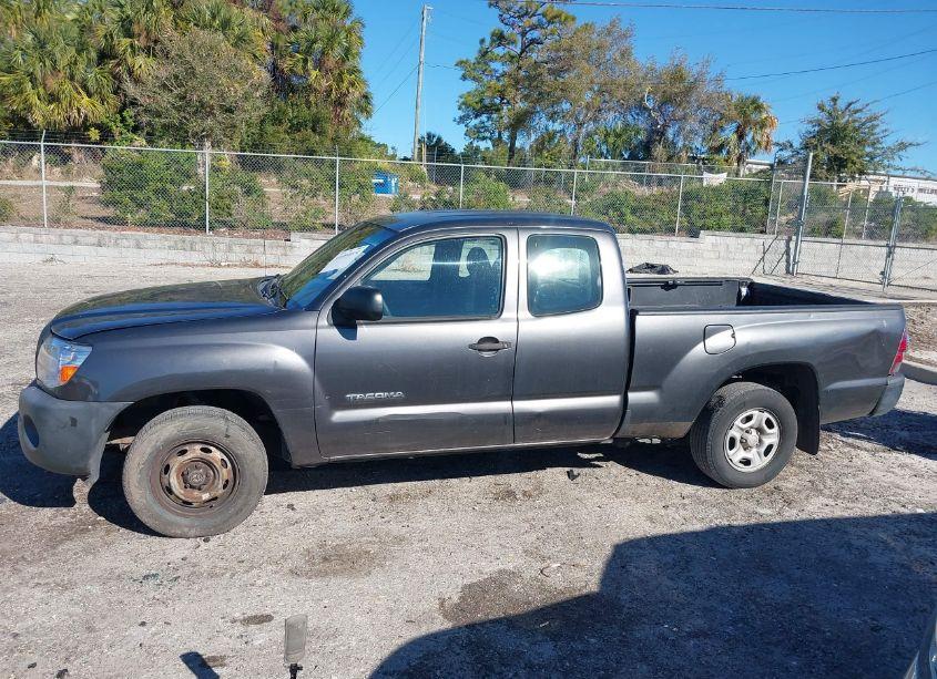 Photo 14 of 2011 Toyota Tacoma (VIN 5TFTX4CN5BX001758)
