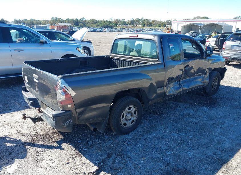 Photo 4 of 2011 Toyota Tacoma (VIN 5TFTX4CN5BX001758)