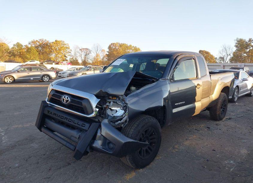 Photo 2 of 2013 Toyota Tacoma ACCESS CAB (VIN 5TFTX4CN5DX031765)