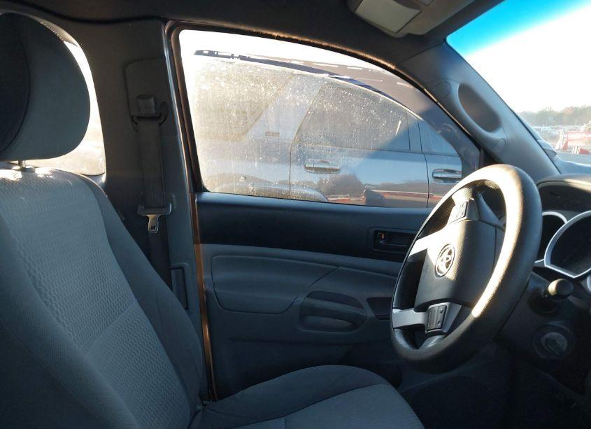 Photo 5 of 2013 Toyota Tacoma ACCESS CAB (VIN 5TFTX4CN5DX031765)