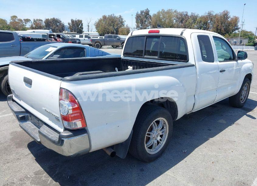 Photo 4 of 2014 Toyota Tacoma (VIN 5TFTX4CN5EX037339)