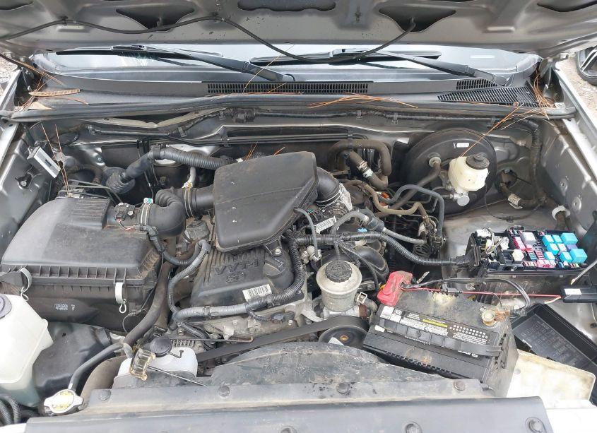 Photo 10 of 2015 Toyota Tacoma (VIN 5TFTX4CN5FX058032)