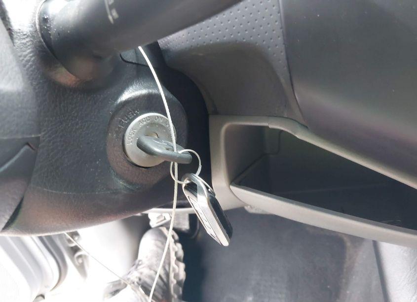 Photo 11 of 2015 Toyota Tacoma (VIN 5TFTX4CN5FX058032)