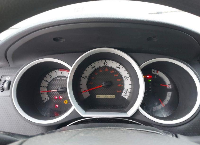 Photo 7 of 2015 Toyota Tacoma (VIN 5TFTX4CN5FX058032)