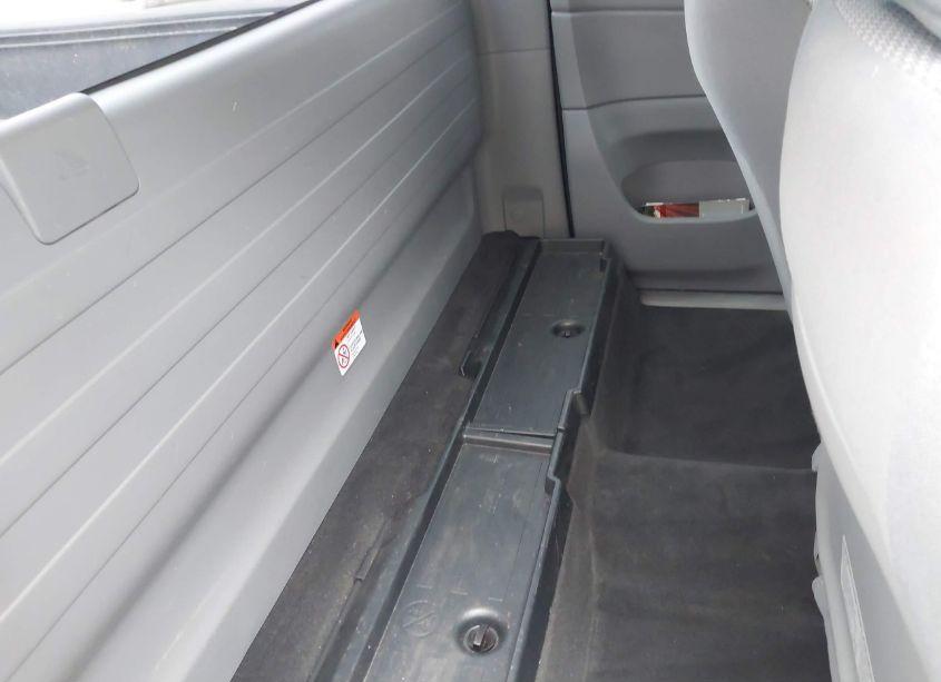 Photo 8 of 2015 Toyota Tacoma (VIN 5TFTX4CN5FX058032)