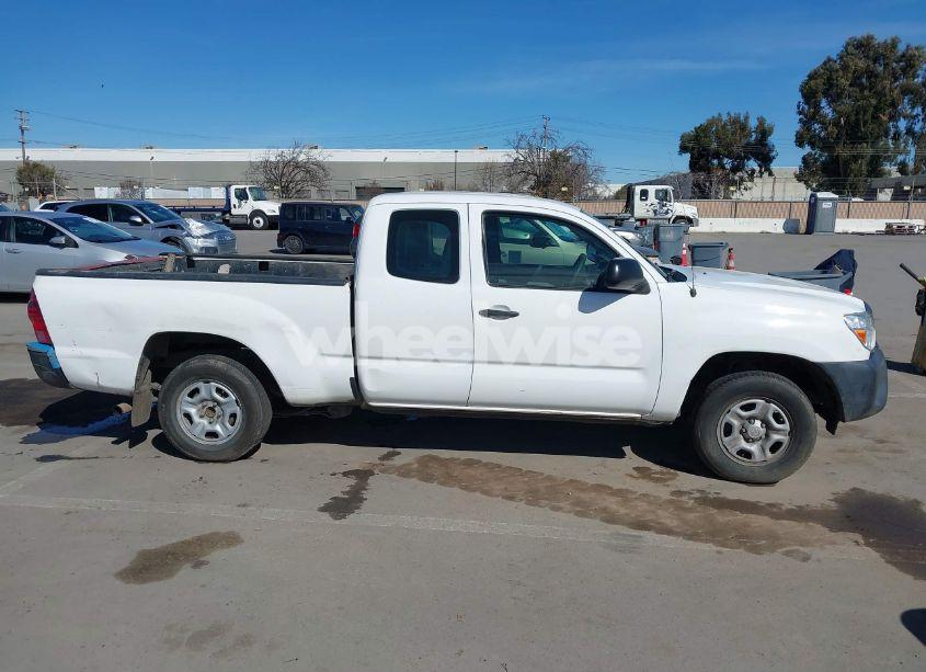 Photo 13 of 2014 Toyota Tacoma (VIN 5TFTX4CN6EX036667)