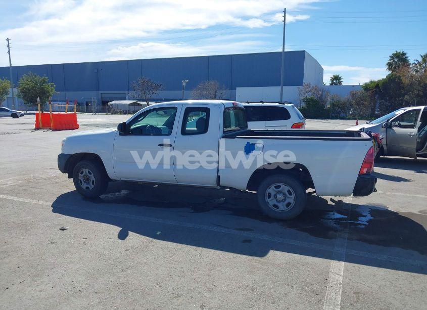 Photo 14 of 2014 Toyota Tacoma (VIN 5TFTX4CN6EX036667)