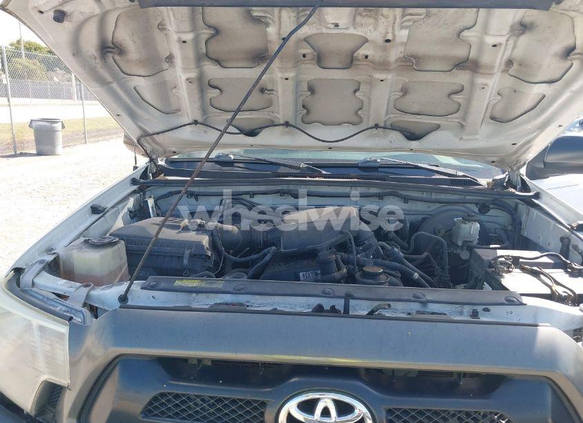 Photo 10 of 2014 Toyota Tacoma (VIN 5TFTX4CN6EX041223)