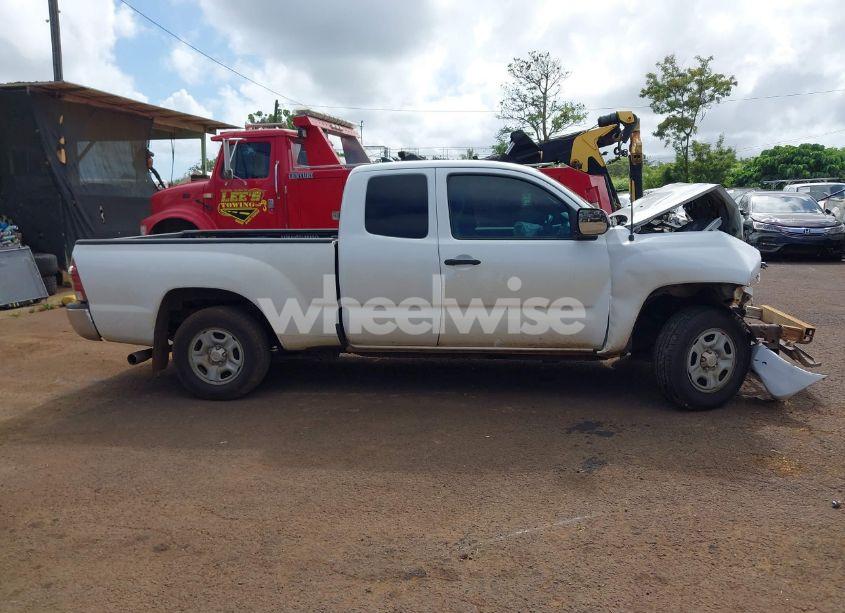 Photo 13 of 2014 Toyota Tacoma (VIN 5TFTX4CN6EX043618)