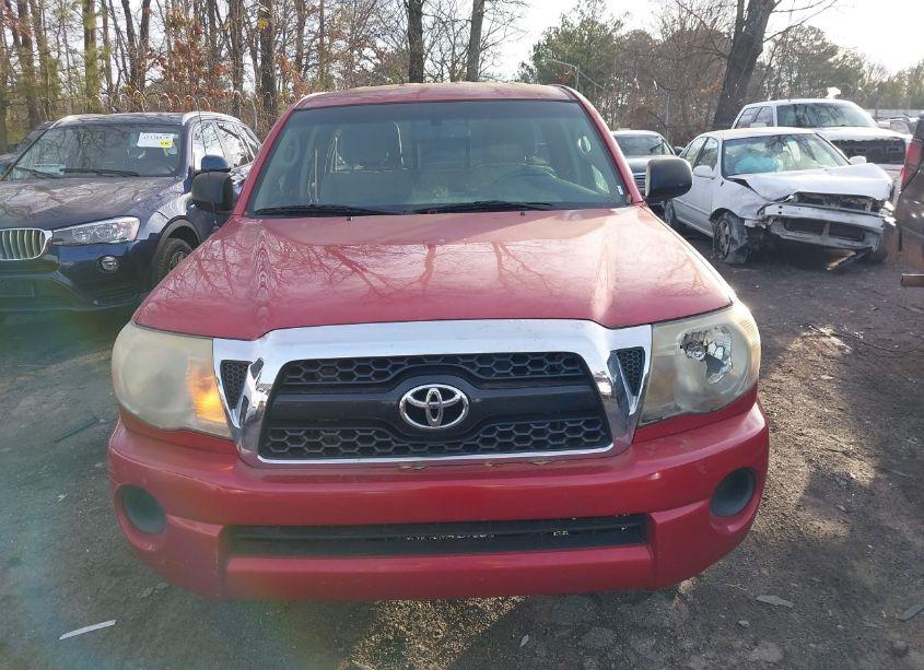 Photo 12 of 2011 Toyota Tacoma ACCESS CAB (VIN 5TFTX4CN7BX003821)