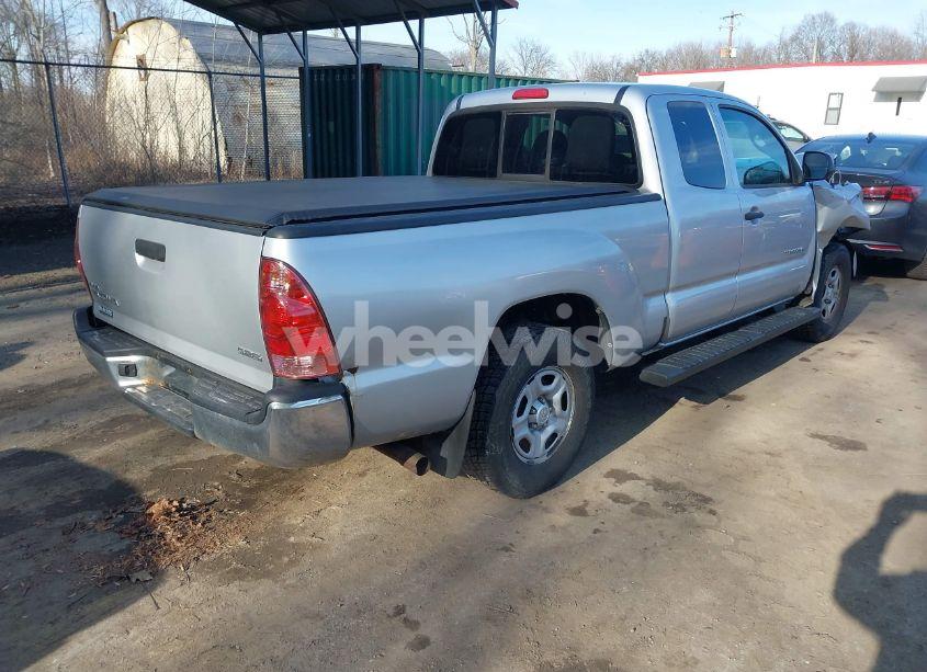 Photo 4 of 2012 Toyota Tacoma ACCESS CAB (VIN 5TFTX4CN7CX012651)