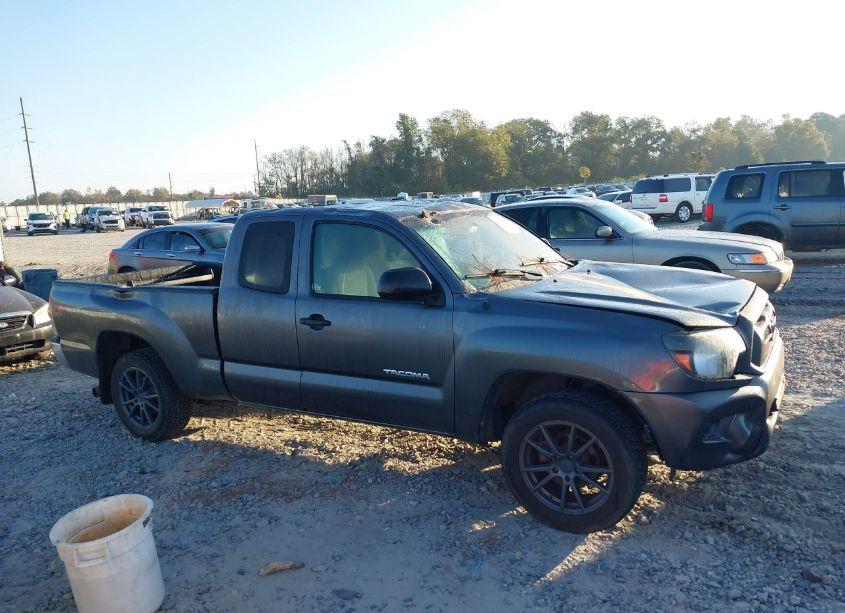 Photo 13 of 2013 Toyota Tacoma ACCESS CAB (VIN 5TFTX4CN7DX031153)