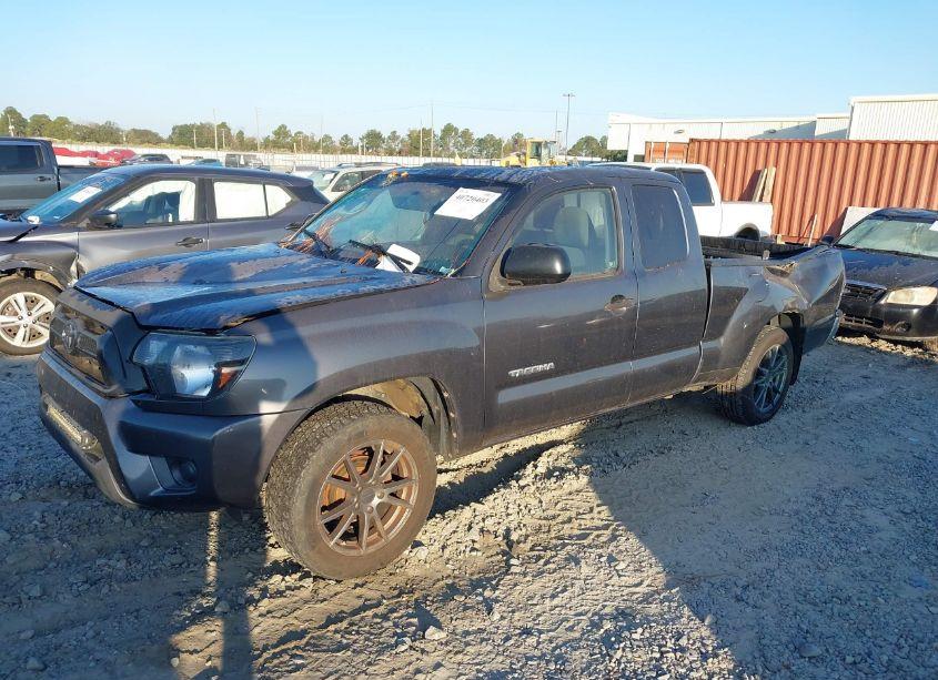 Photo 2 of 2013 Toyota Tacoma ACCESS CAB (VIN 5TFTX4CN7DX031153)