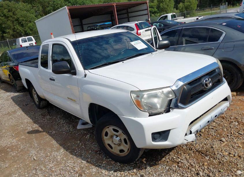 2013 Toyota Tacoma (VIN 5TFTX4CN7DX032464) main photo