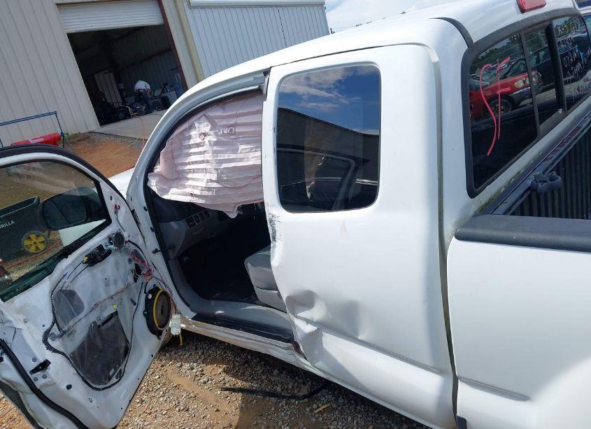 Photo 15 of 2013 Toyota Tacoma (VIN 5TFTX4CN7DX032464)
