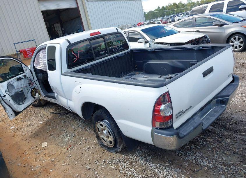 Photo 3 of 2013 Toyota Tacoma (VIN 5TFTX4CN7DX032464)