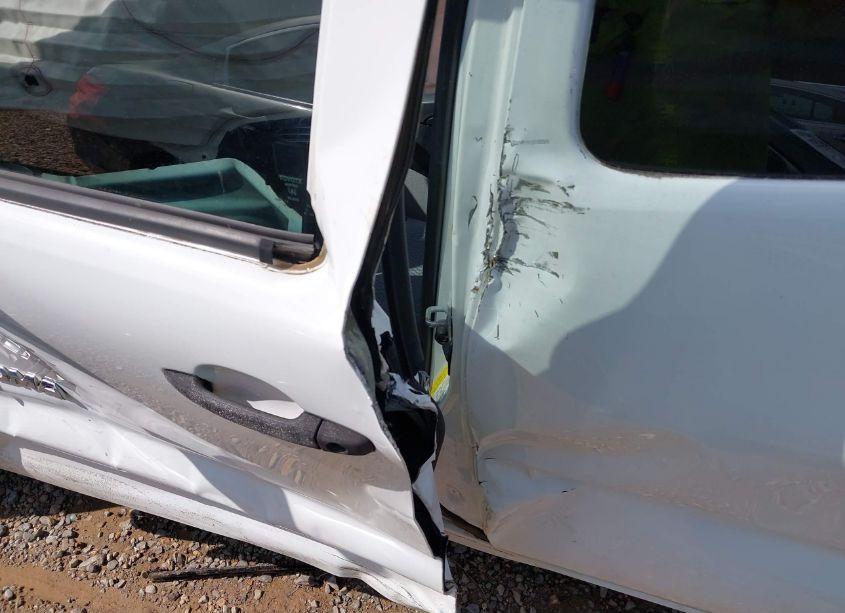 Photo 6 of 2013 Toyota Tacoma (VIN 5TFTX4CN7DX032464)
