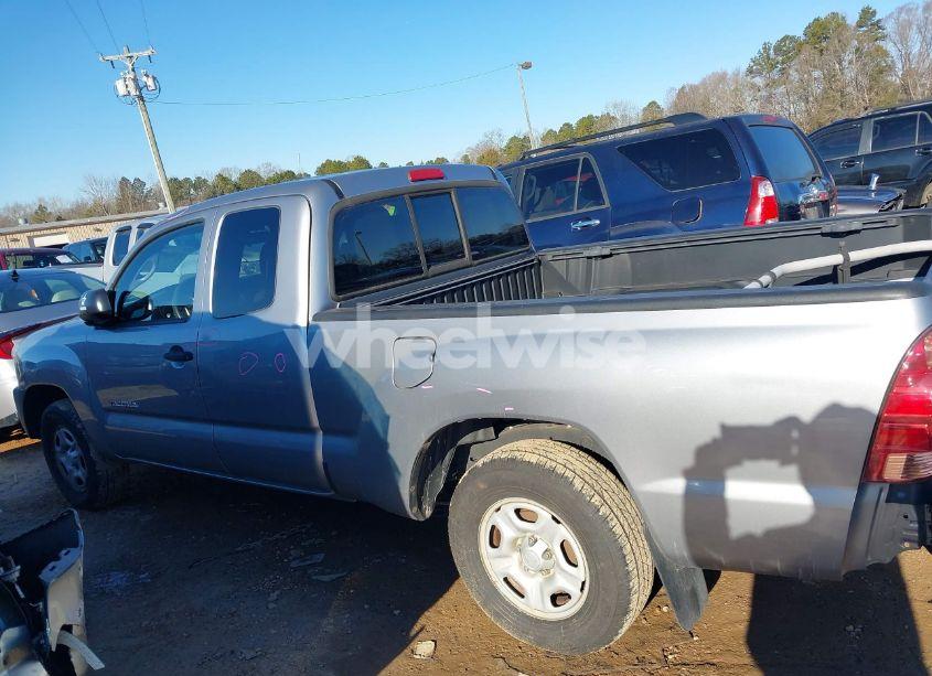 Photo 14 of 2015 Toyota Tacoma (VIN 5TFTX4CN7FX060557)