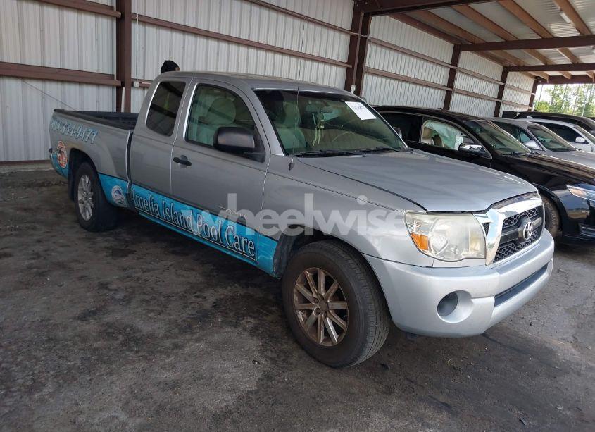2011 Toyota Tacoma ACCESS CAB (VIN 5TFTX4CN8BX008381) main photo