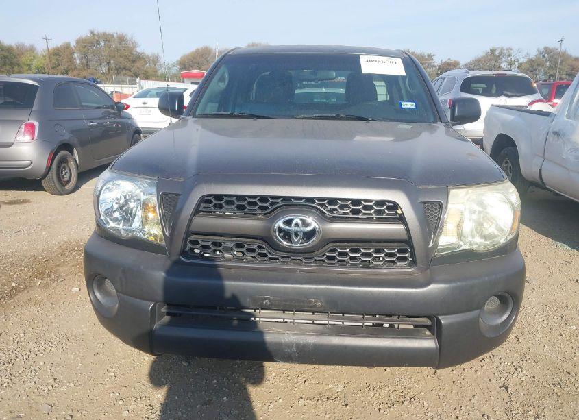 Photo 12 of 2011 Toyota Tacoma (VIN 5TFTX4CN8BX010115)