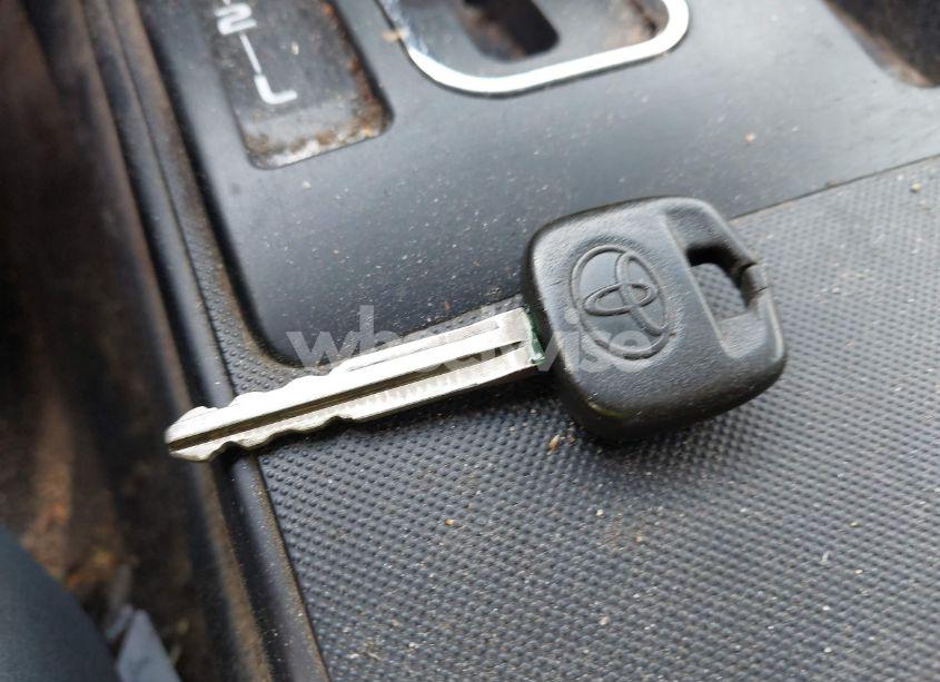 Photo 11 of 2015 Toyota Tacoma (VIN 5TFTX4CN8FX062155)