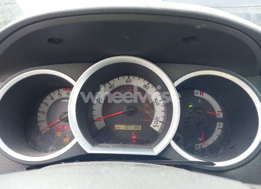 Photo 7 of 2015 Toyota Tacoma (VIN 5TFTX4CN8FX062155)