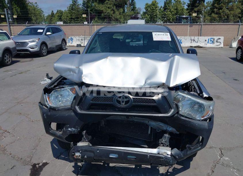 Photo 6 of 2015 Toyota Tacoma (VIN 5TFTX4CNXFX060276)