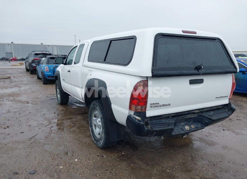 Photo 3 of 2013 Toyota Tacoma PRERUNNER (VIN 5TFTX4GN3DX015221)