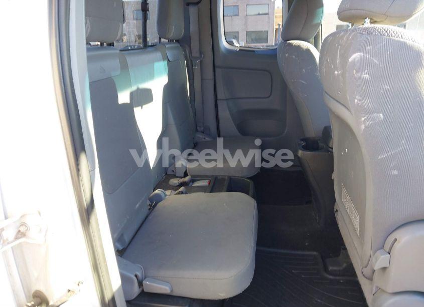 Photo 8 of 2014 Toyota Tacoma PRERUNNER (VIN 5TFTX4GN3EX027242)