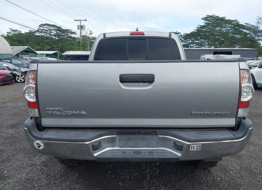 Photo 16 of 2015 Toyota Tacoma PRERUNNER (VIN 5TFTX4GN6FX043033)