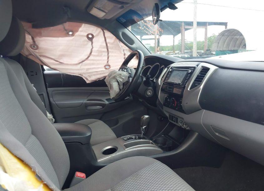 Photo 5 of 2015 Toyota Tacoma PRERUNNER (VIN 5TFTX4GN6FX043033)