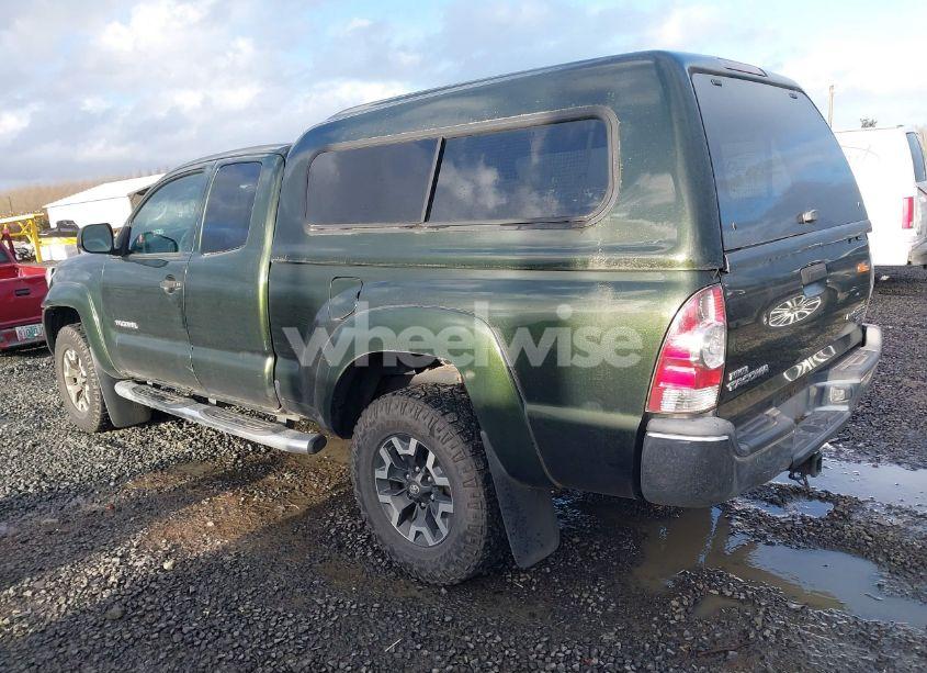 Photo 3 of 2014 Toyota Tacoma PRERUNNER (VIN 5TFTX4GN9EX029822)