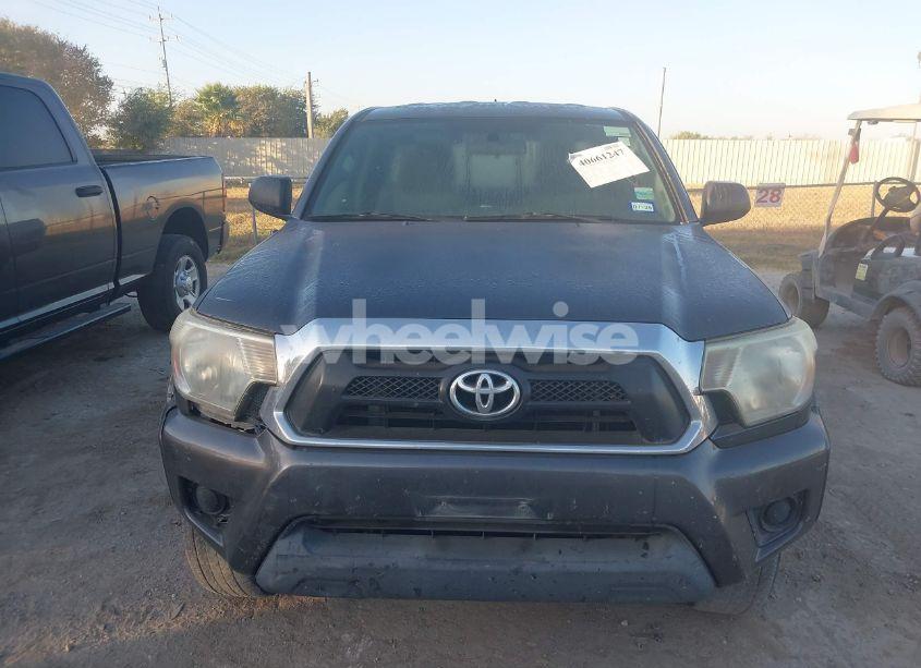 Photo 12 of 2014 Toyota Tacoma PRERUNNER (VIN 5TFTX4GNXEX028257)