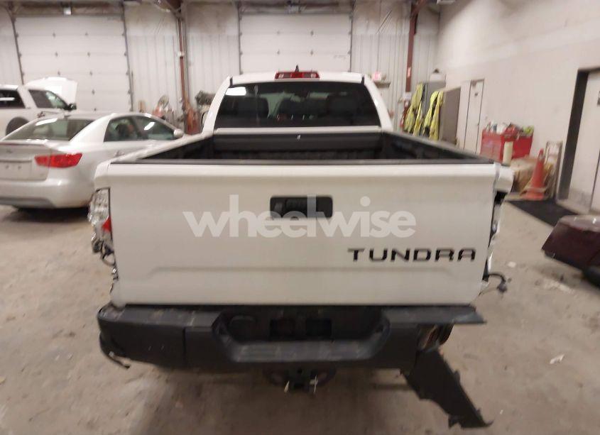 Photo 16 of 2021 Toyota Tundra SR (VIN 5TFTY5F11MX012464)