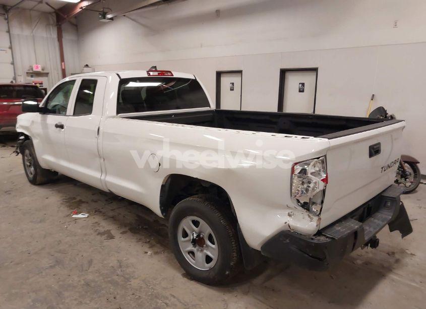 Photo 3 of 2021 Toyota Tundra SR (VIN 5TFTY5F11MX012464)