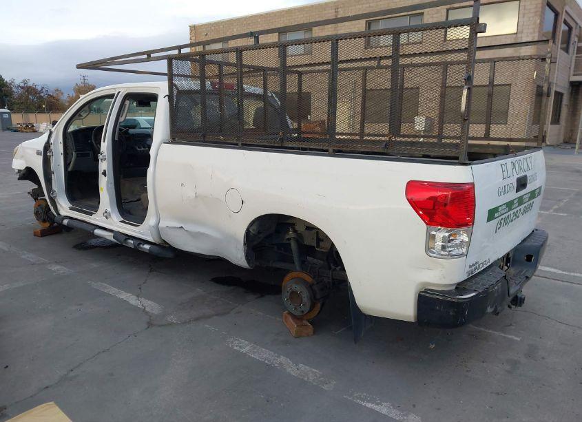 Photo 3 of 2013 Toyota Tundra 2WD TRUCK GRADE 5.7L V8 (A6) (VIN 5TFTY5F13DX007962)