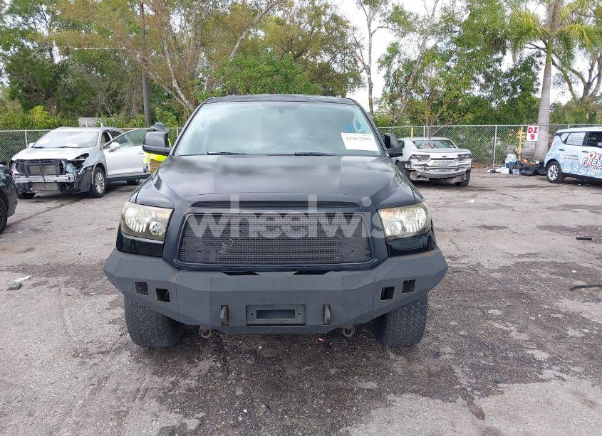 Photo 12 of 2011 Toyota Tundra GRADE 5.7L V8 (VIN 5TFTY5F14BX007238)