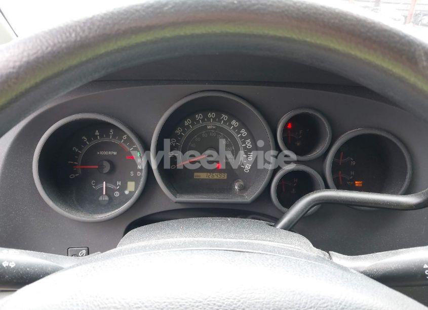 Photo 7 of 2011 Toyota Tundra GRADE 5.7L V8 (VIN 5TFTY5F14BX007238)