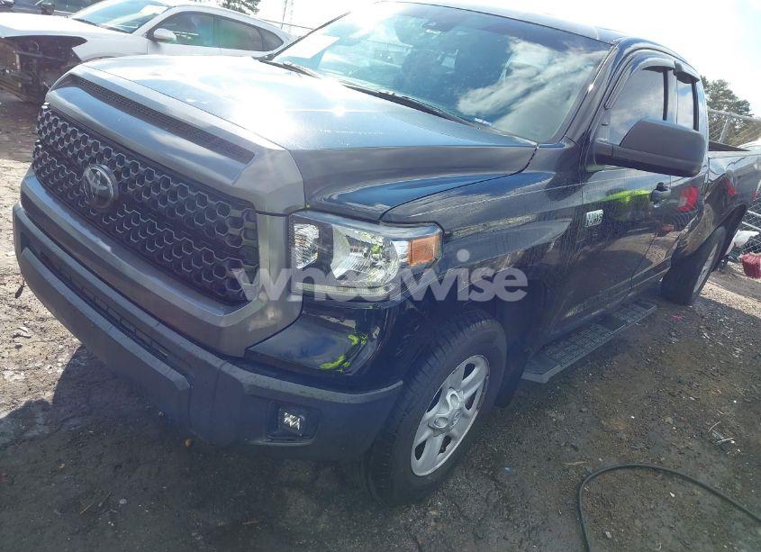 Photo 2 of 2018 Toyota Tundra SR 5.7L V8 (VIN 5TFTY5F17JX009984)