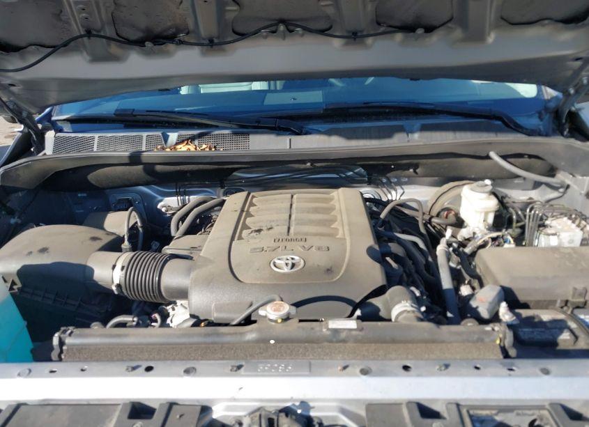 Photo 10 of 2021 Toyota Tundra SR (VIN 5TFTY5F18MX011716)