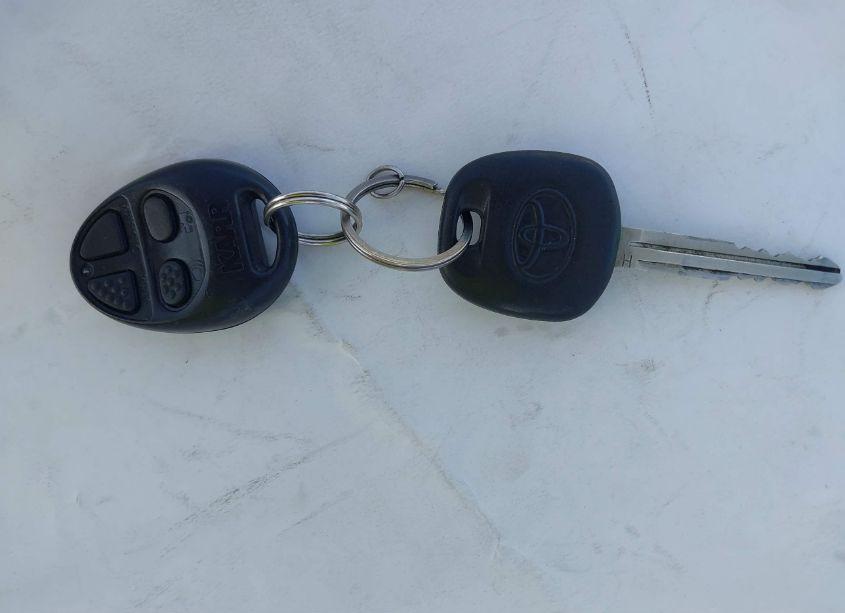 Photo 11 of 2021 Toyota Tundra SR (VIN 5TFTY5F18MX011716)