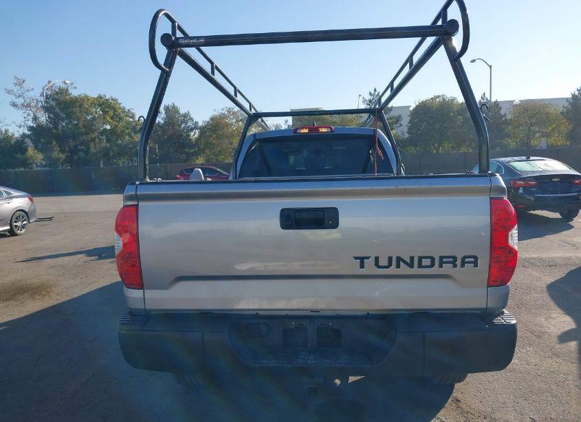 Photo 16 of 2021 Toyota Tundra SR (VIN 5TFTY5F18MX011716)