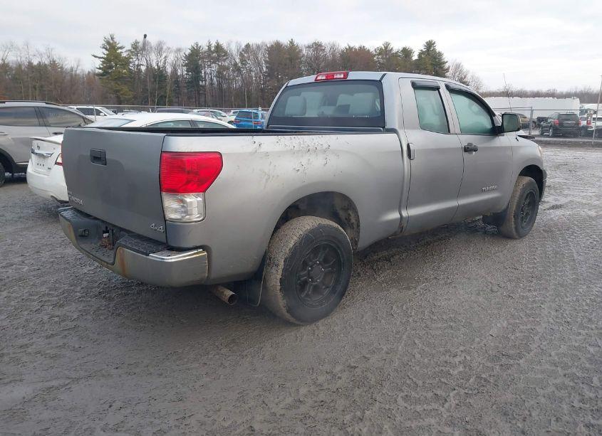 Photo 4 of 2010 Toyota Tundra GRADE 4.6L V8 (VIN 5TFUM5F10AX007767)