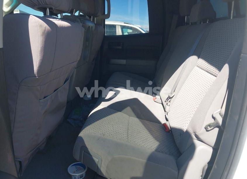 Photo 8 of 2010 Toyota Tundra GRADE 4.6L V8 (VIN 5TFUM5F10AX015321)