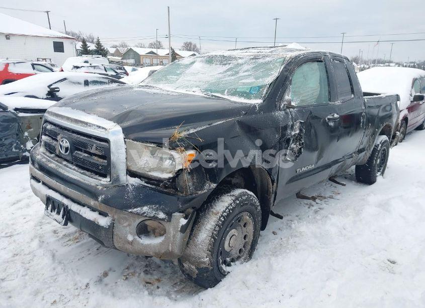 Photo 2 of 2012 Toyota Tundra GRADE 4.6L V8 (VIN 5TFUM5F10CX033031)
